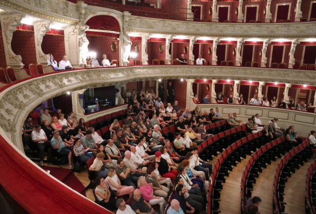 Szeged, Szegedi Nemzeti Színház, évadzáró, társulati ülése, színház, kultura