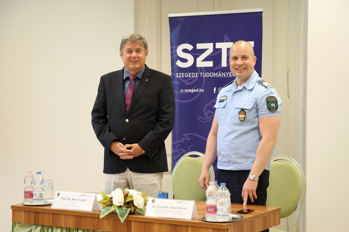 Szeged, Szegedi Tudományegyetem, SZTE, egyetem, Rendőrségi Oktatási és Kiképzőközpont, együttműködés, aláírás