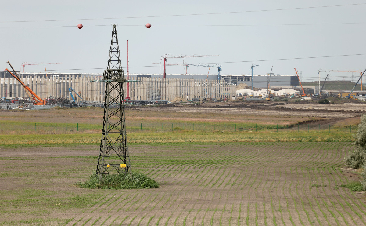 Szeged, BYD, gyár, építkezés, Sándorfalvi út, üzem, gazdaság, ipar