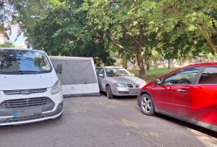 Szeged, meghalt, férfi, Tápai utca, helyszínelés, rendőrök