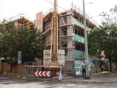 Szeged, társasház, épít, építkezés, beruházás, ingatlan, lakás, nagykörút
