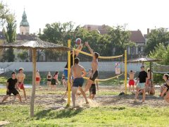 Szeged, strandszezon, strand, Lapos, szabadstrand, fürdés, napozás, nyár, meleg, Tisza, Tisza part, folyó