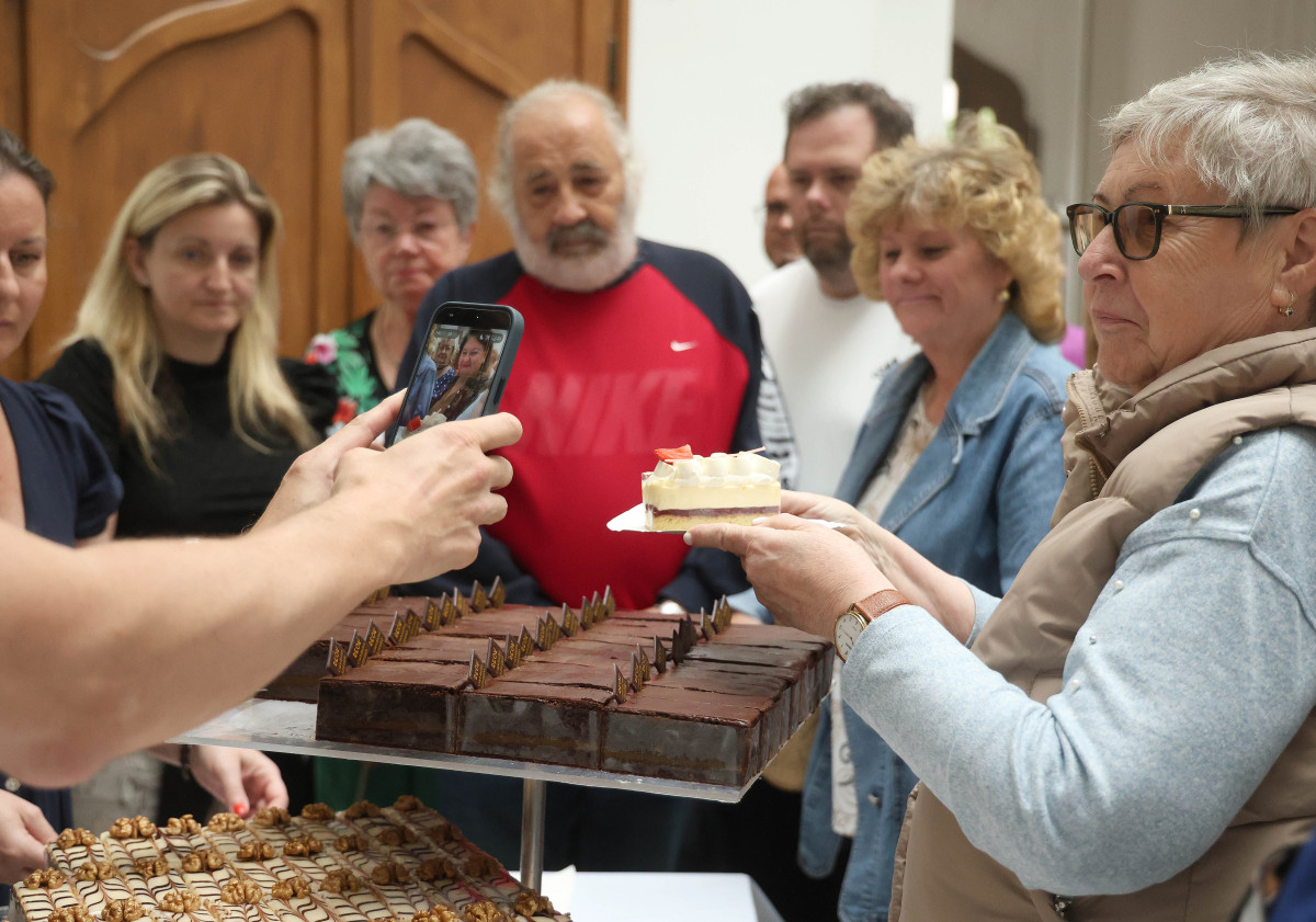 Szeged, Szegedi Szabadtéri Játékok, születésnapi parti, 95 éves, Reök palota