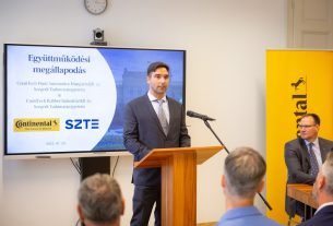 Horváth Sándor, a ContiTech Rubber Industrial Kft. ügyvezetője. Fotó: Kovács-Jerney Ádám