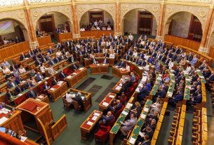 Országgyűlés. Parlament. Fotó: Forsthoffer Ágnes hivatalos Facebook-oldala