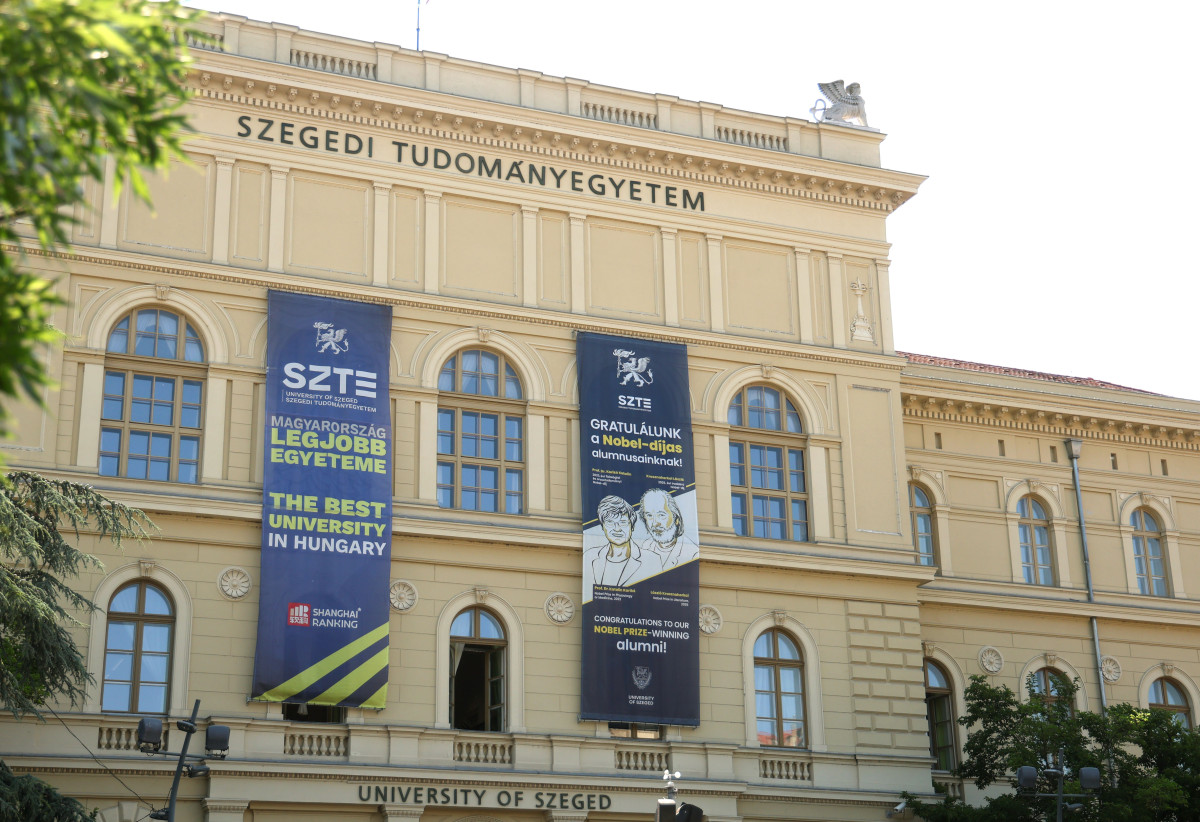 Szeged, Szegedi Tudományegyetem, egyetem, Rektori