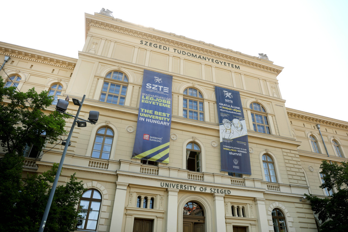 Szeged, Szegedi Tudományegyetem, egyetem, Rektori
