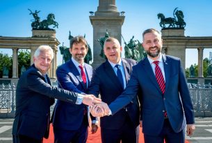 A V4-ek katonai együttműködésének erősítéséről állapodtak meg a védelmi miniszterek. Fotó: Dr. Ruszin-Szendi Romulusz hivatalos Facebook-oldala