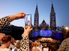 Szeged, Ajándékkoncert, Szegedi Szabadtéri Játékok, Dóm tér, koncert, Szegedi Szimfónikusok, kultura