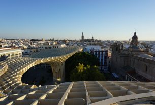 Sevilla. Spanyolország. Turizmus.