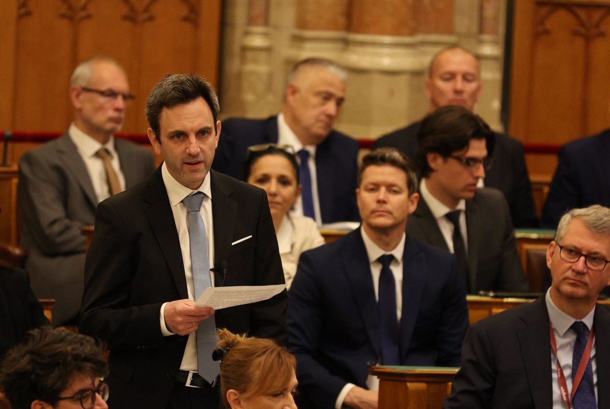 Melléthei-Barna Márton. Tisza Párt. Kormányváltás. Fotó: Tisza Párt hivatalos FB