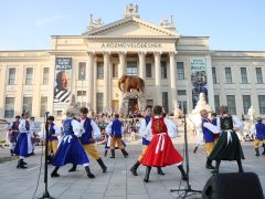 Szeged, Európai népek fesztiválja, tánc, néptánc, kultura, Móra park