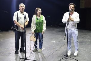 Stephen Schwartzot is lenyűgözte a magyar Wicked. Fotó: Kaszner Nikolett