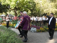 Szeged, augusztus 20., díszünnepség, koszorúzás, Széchenyi tér, ország tortája