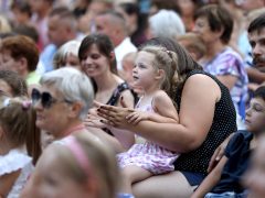 Szeged, 80 éves, Kövér Béla Bábszínház, Halász Judit, koncert, Újszegedi Szabadtéri