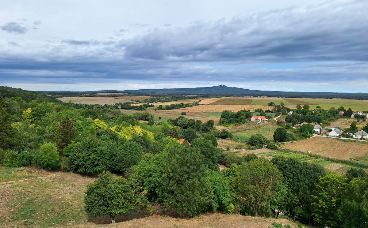 Nagyvázsony, Balaton, Balatonfelvidék