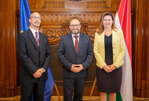 Rózsáné Sádt Mónika lesz a NAV új elnöke, Sisák Attila a bűnügyi és rendészeti elnökhelyettes. Fotó: Kármán András hivatalos FB