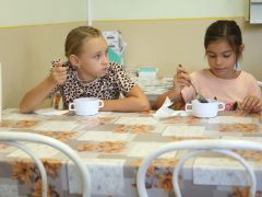 Szeged, oktatás, iskola, közétkeztetés, szabadszedéses menza, menza, Petőfi Sándor Általános Iskola, gyerekek, diákok, ebéd