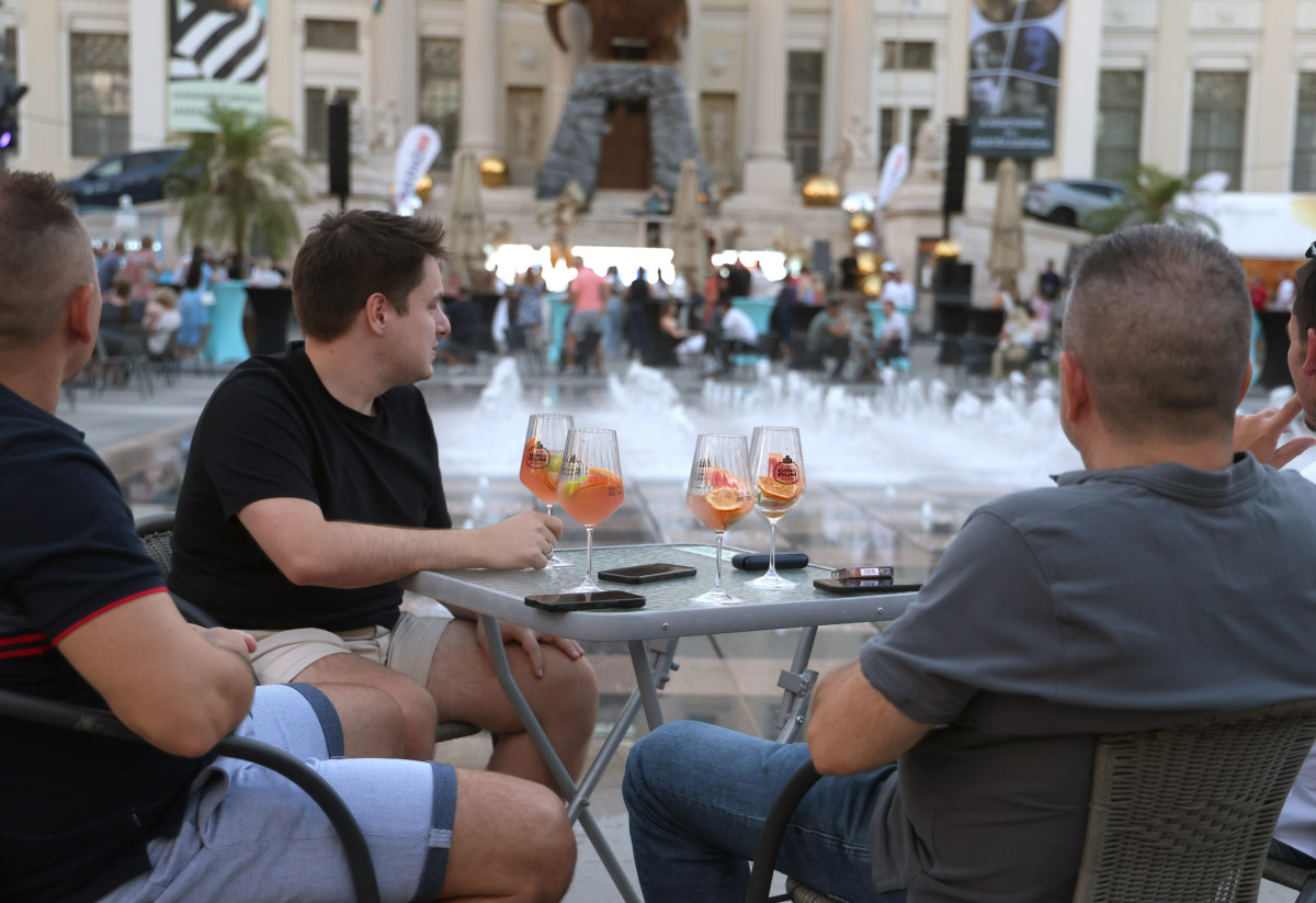 Szeged, Gin és Rum Gasztro Fesztivál, Móra park