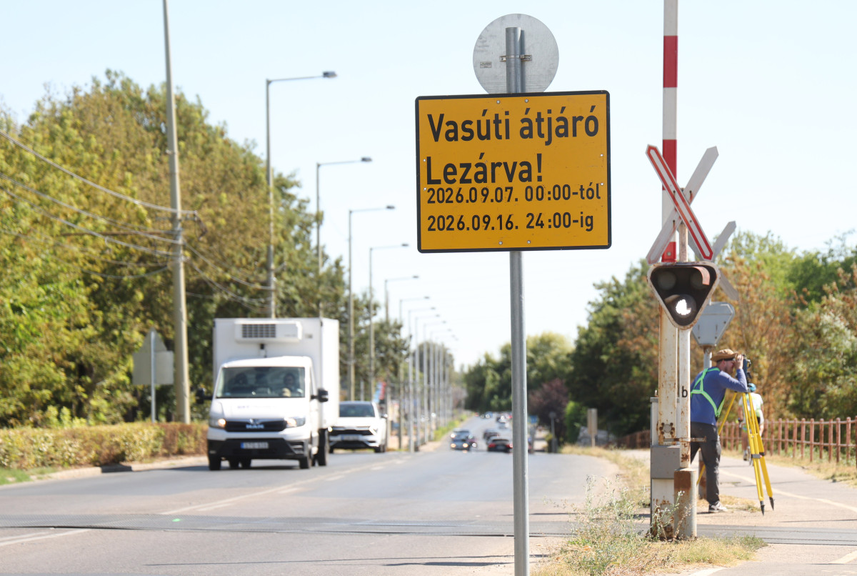 Szeged, felújítás, Kálvári sugárút, vasúti átjáró, vasút, MÁV, sín, közlekedés