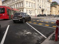 Szeged, elkészült, Széchenyi tér, Károlyi utca, felújítás, forgalom, közlekedés