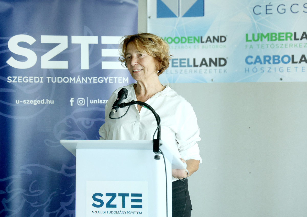 Szeged, Szegedi Tudományegyetem, SZTE, egyetem, kollégium, bővítés, id. Jancsó Miklós Kollégium, bokrétaünnep