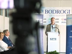 Szeged, Szegedi Tudományegyetem, SZTE, egyetem, kollégium, bővítés, id. Jancsó Miklós Kollégium, bokrétaünnep