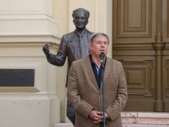 Szeged, Szent-Györgyi Albert, évforduló, Szegedi Tudományegyetem, SZTE, egyetem, megemlékezés, Rektori Hivatal, szobor
