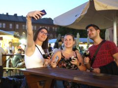 Szeged, szüreti felvonulás, megnyitó, Bor tér, Dóm tér, bor, borászat, fesztivál
