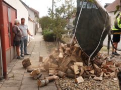 Szeged, önkormányzat, szociális tüzifa osztás, tüzifa, Petőfitelep, Csap utca 80., Rácz Gábor Mihály