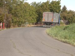 Szeged, kamion forgalom, Hattyas- telep, medencés kikötő, kamion, út