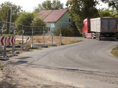 Szeged, kamion forgalom, Hattyas- telep, medencés kikötő, kamion, út