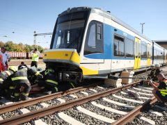 Szeged, Katasztrófavédelem, tűzoltó, mentő, MÁV katasztrófa, bemutató, baleset, szimuláció, gyakorlat