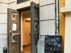 Szeged, Grand Café, 30 éves, mozi, művész mozi, kultura, kiállítás