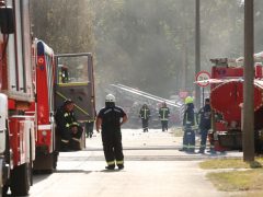 Szeged, kigyulladt, tűz, füst, Medikémia Zrt., üzem, vegyi üzem, Medikémia, tűzoltó, mentő, mentőhelikopter