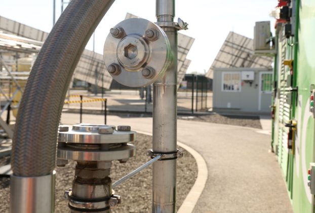 Szeged, eChemicles, Michiel Scheffert, Európai Innovációs Tanács, Horváth Pétert, Tudományért és Innovációért Felelős Államtitkár, technológa, tesztállomás, kutatás