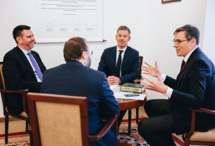 Magyar Péter. Karácsony Gergely. Főváros. Költségvetés. Fotó: Karácsony Gergely hivatalos FB