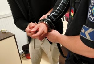Fegyver is előkerült egy közlekedési konfliktusban az M44-es főúton