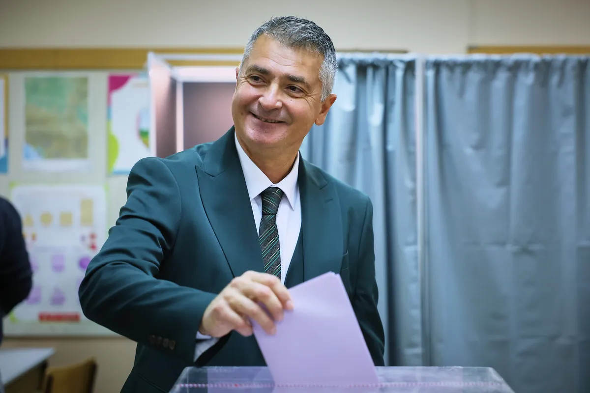 Ilija Srdanović. Szerbia. Kormányváltás. Fotó: naslovi.net